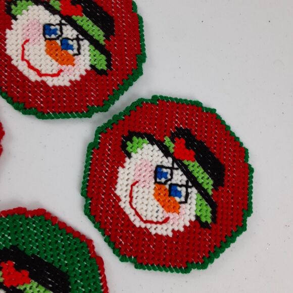 Vintage Handmade Needlepoint Canvas Christmas Coasters with Holder 9 Pc Snowmen - Picture 8 of 16